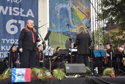 Mała scena Tygodnia Kultury Beskidzkiej w Wiśle